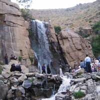 آبشار گنج‌نامه
